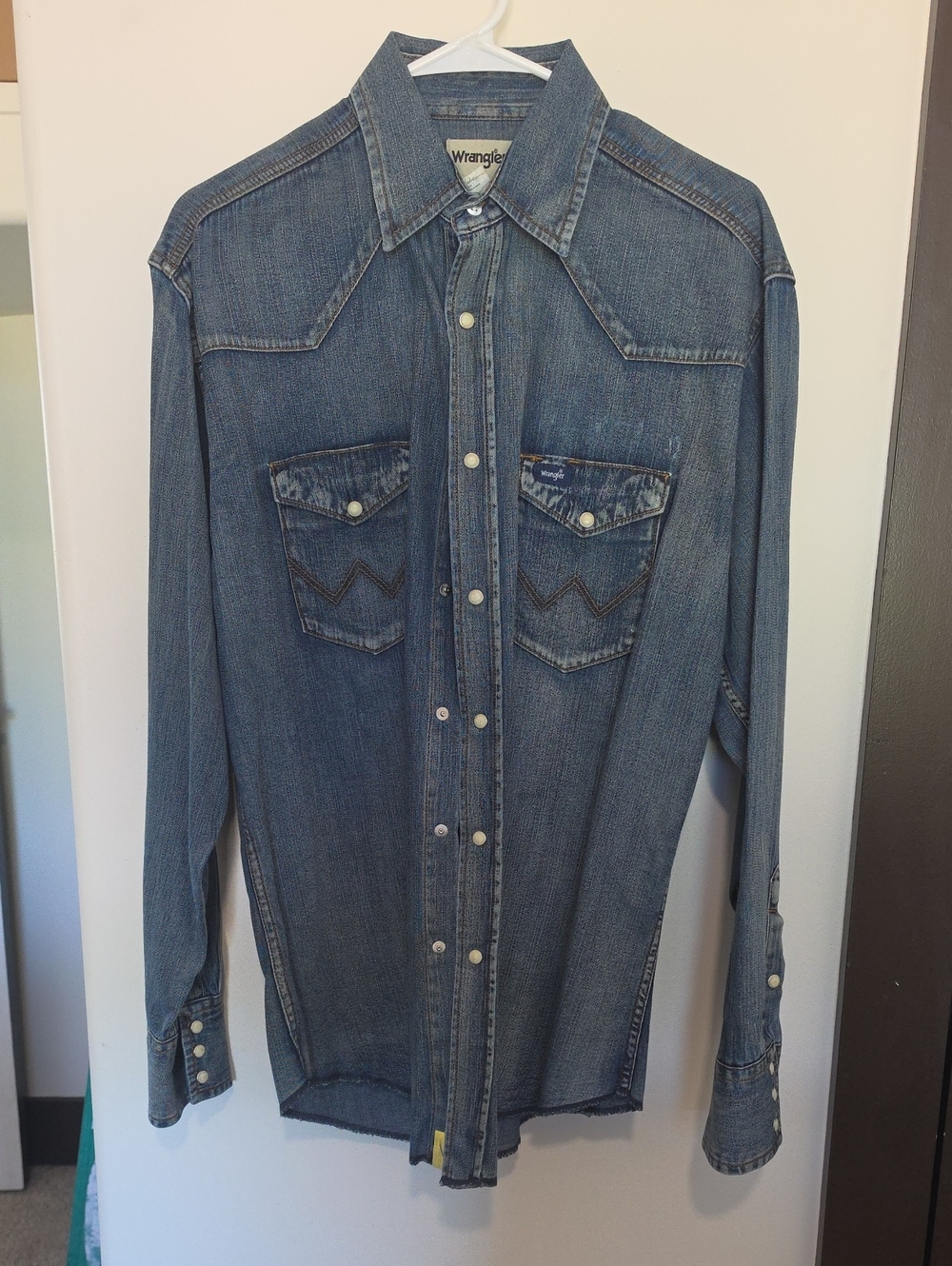 Wrangler Denim Snap-Front Western Shirt in Faded Blue